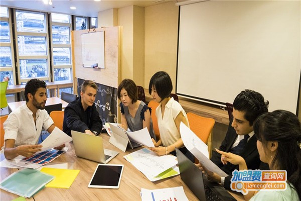 雙成教育加盟費(fèi)詳解 投資成本、優(yōu)勢與長沙市場分析